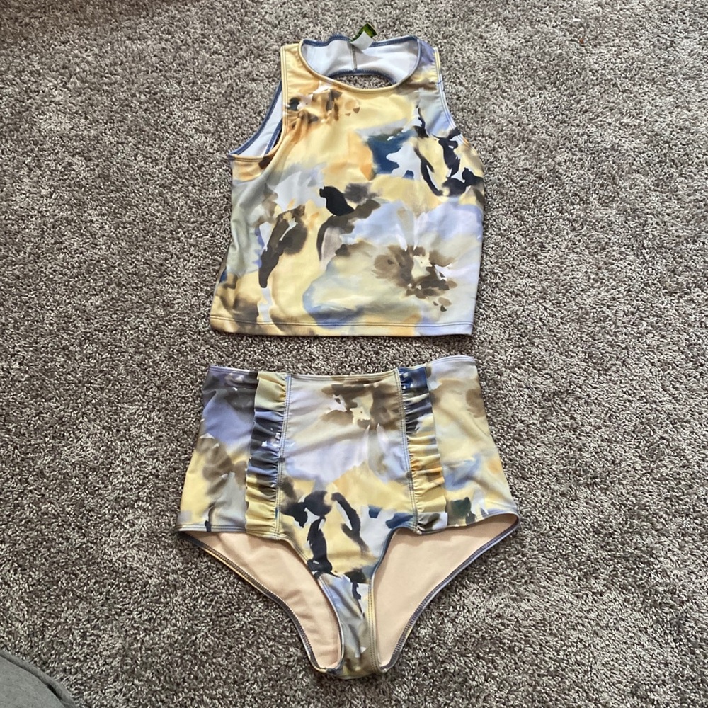 NEW Kortni Jeane swimsuit